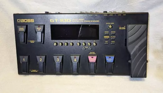 BOSS - GT-100 Multi Effects Processor